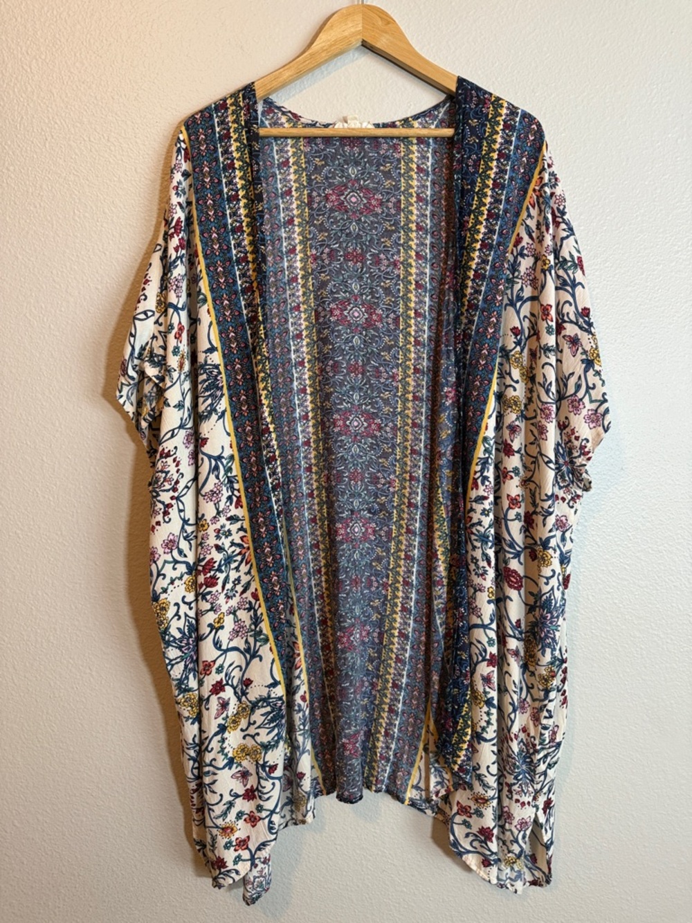 Gypsy Love XL Boho Kimono Duster Floral Paisley Open Front Festival Hippie